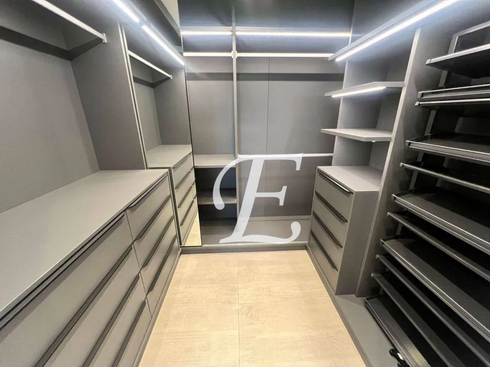 Apartamento, 3 quartos, 176 m² - Foto 2