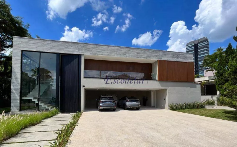 Casa de Condomínio à venda com 3 quartos, 450m² - Foto 1