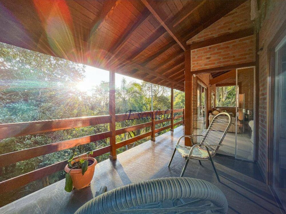 Casa, 4 quartos, 286 m² - Foto 2