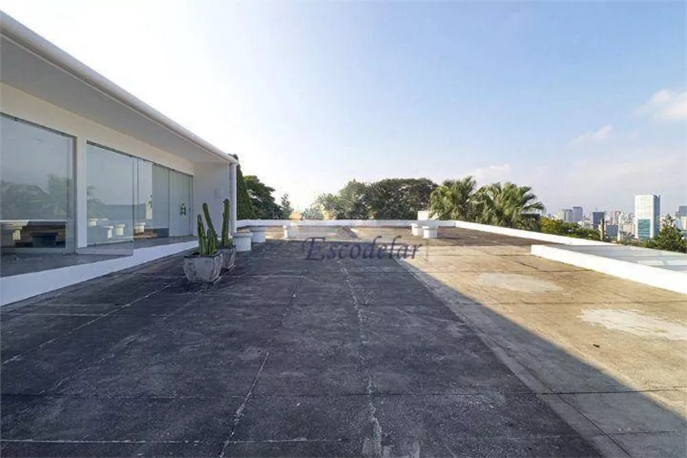 Casa para alugar com 6 quartos, 680m² - Foto 9