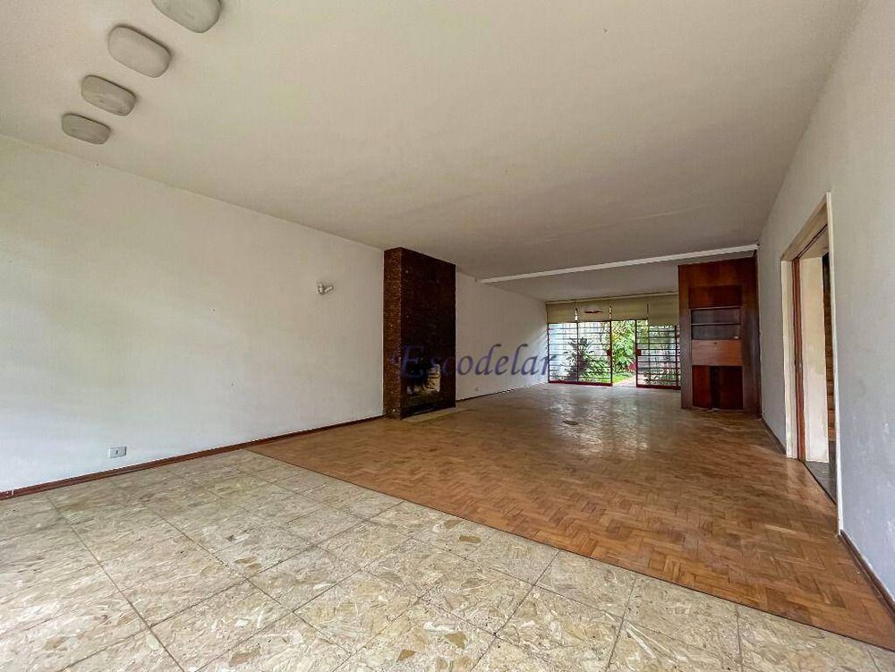 Sobrado, 4 quartos, 326 m² - Foto 1