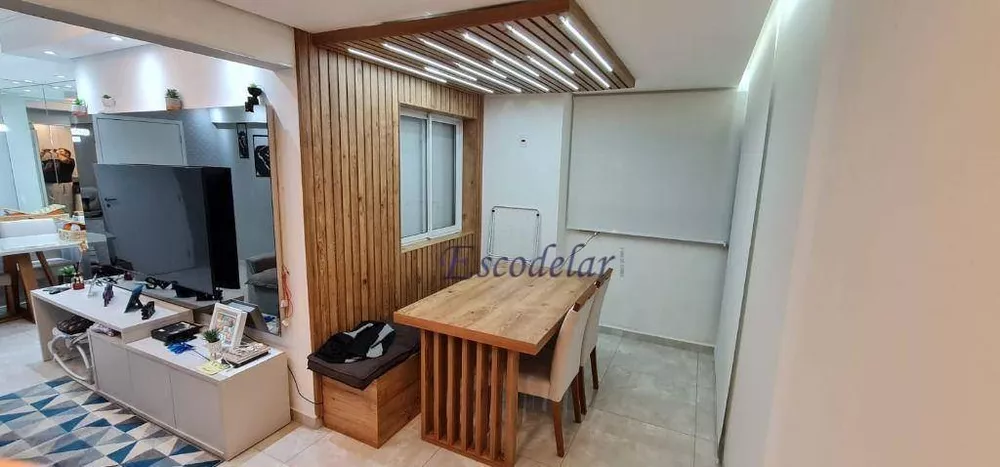 Apartamento à venda com 2 quartos, 62m² - Foto 4