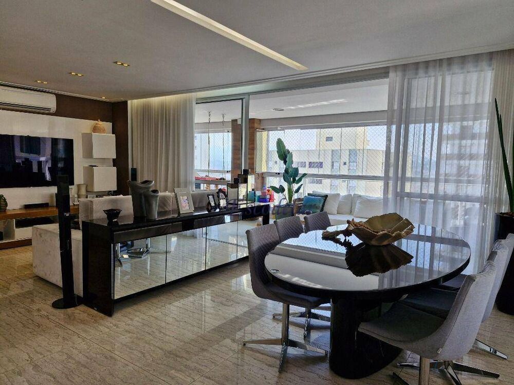Apartamento, 3 quartos, 195 m² - Foto 2