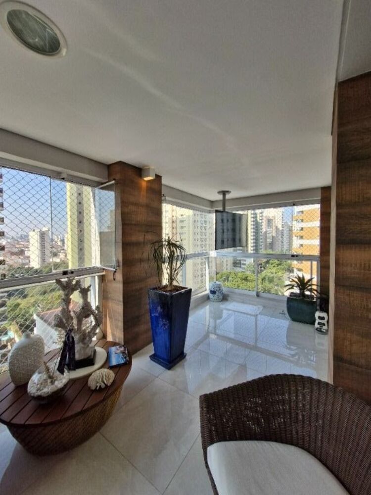 Apartamento, 3 quartos, 195 m² - Foto 1