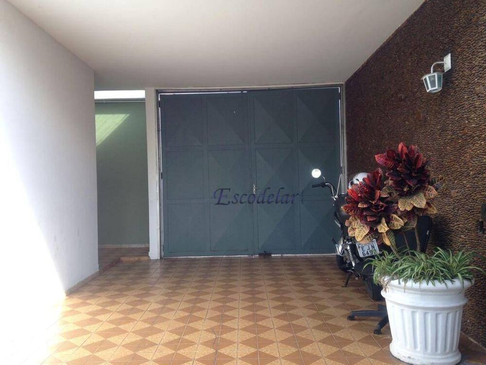 Casa, 3 quartos, 217 m² - Foto 2