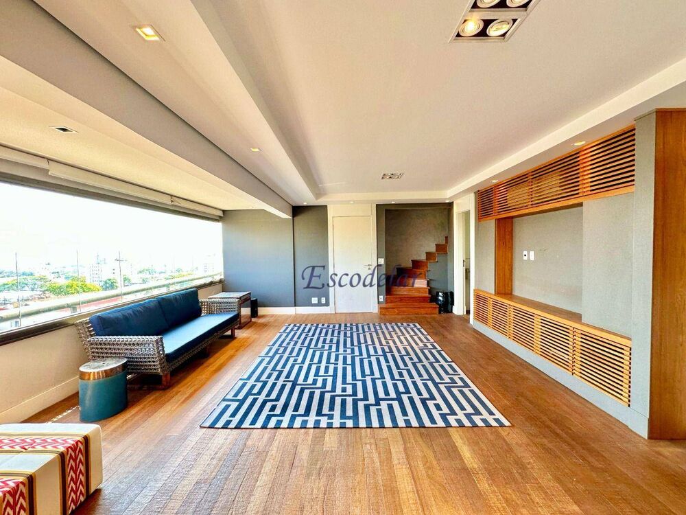 Cobertura, 3 quartos, 223 m² - Foto 1