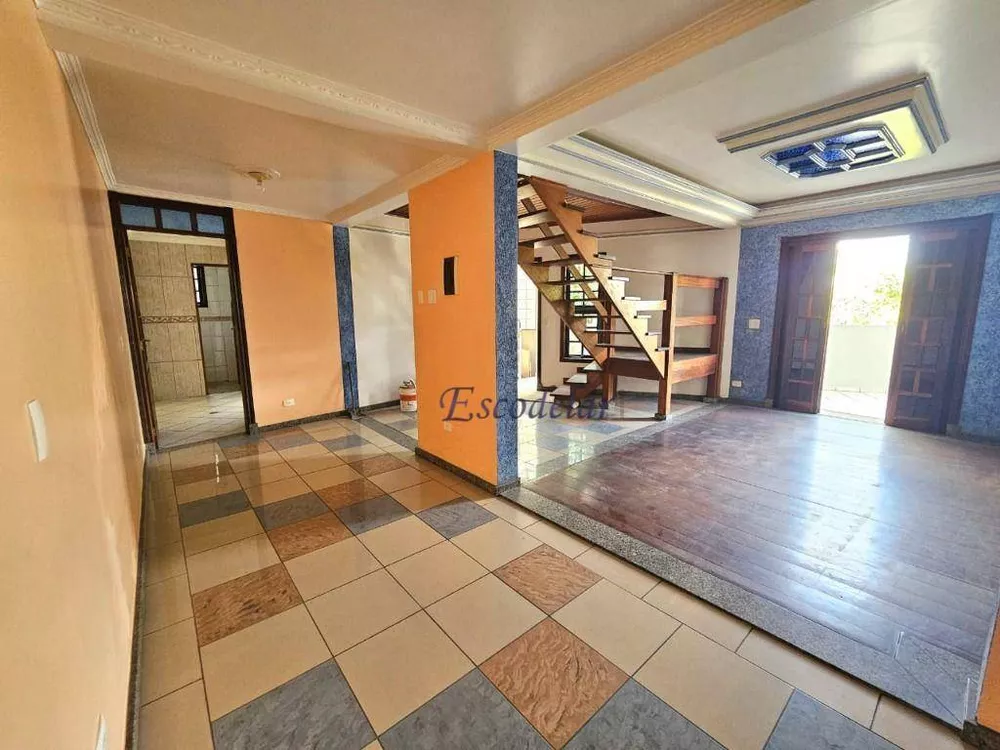 Sobrado, 3 quartos, 330 m² - Foto 2