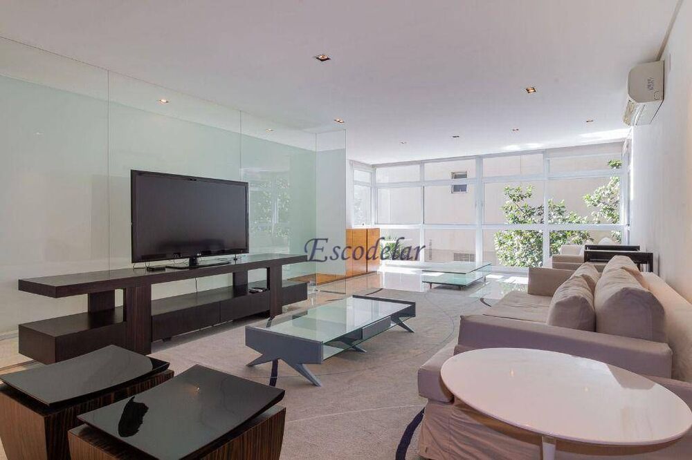Apartamento, 3 quartos, 180 m² - Foto 1