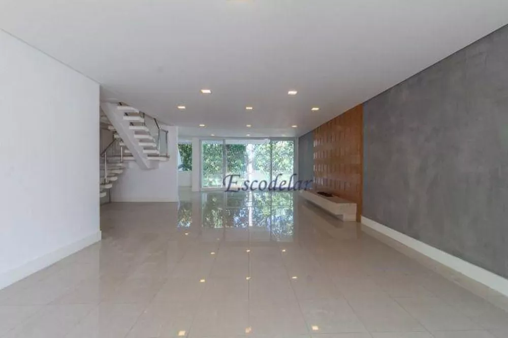 Casa de Condomínio para alugar com 4 quartos, 425m² - Foto 5