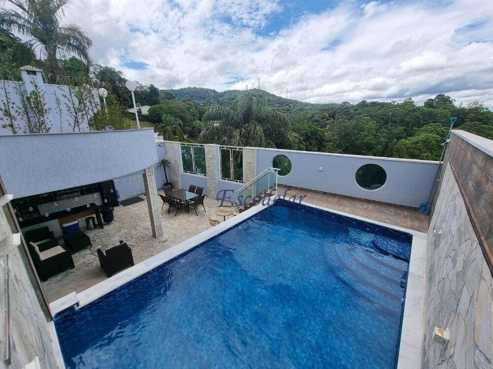 Sobrado, 4 quartos, 230 m² - Foto 1