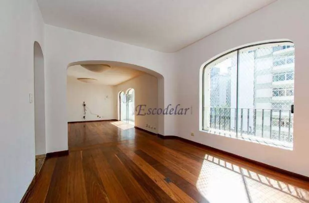 Apartamento à venda com 4 quartos, 210m² - Foto 3