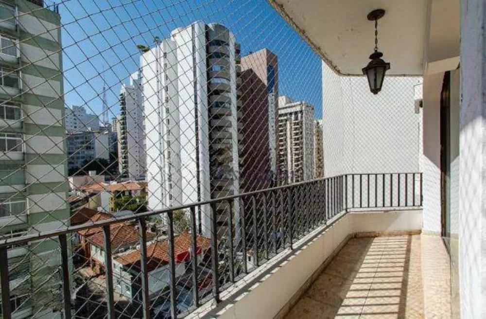 Apartamento à venda com 4 quartos, 210m² - Foto 8