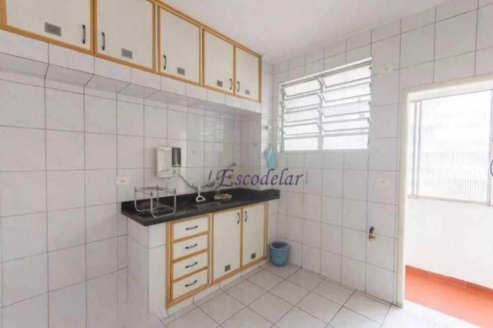 Apartamento à venda com 3 quartos, 140m² - Foto 3