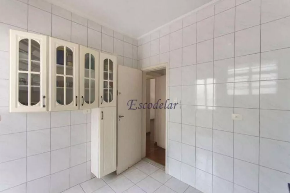 Apartamento à venda com 3 quartos, 140m² - Foto 4