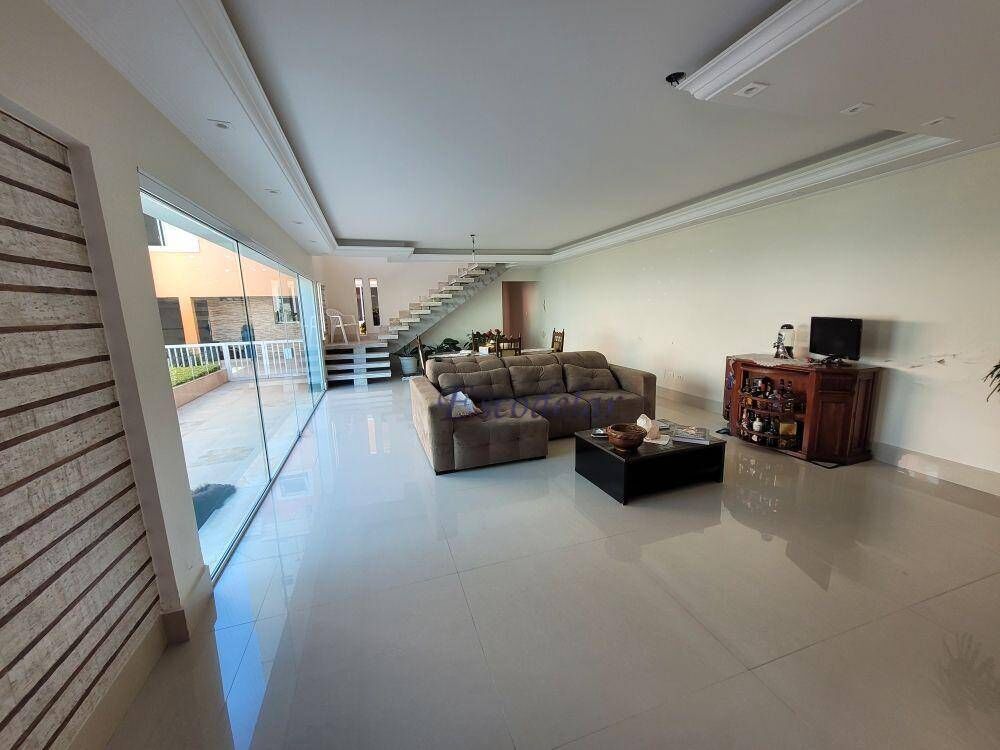 Sobrado, 4 quartos, 640 m² - Foto 11