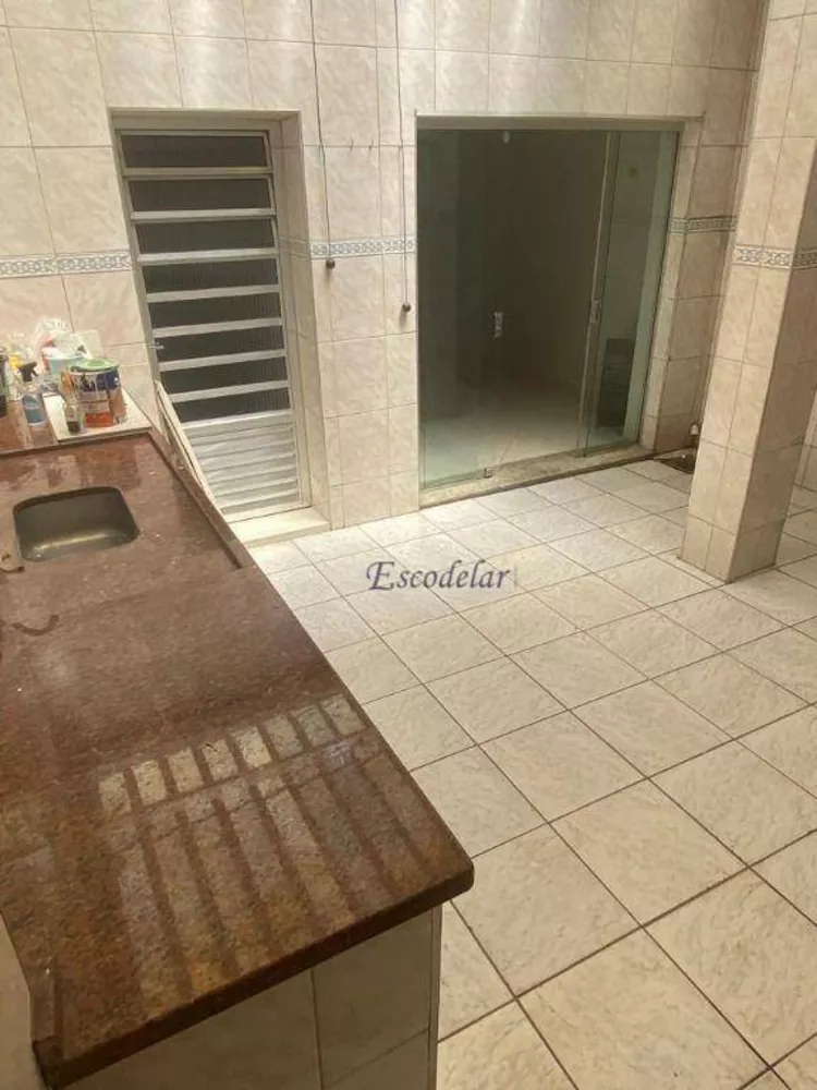 Sobrado à venda com 3 quartos, 250m² - Foto 11