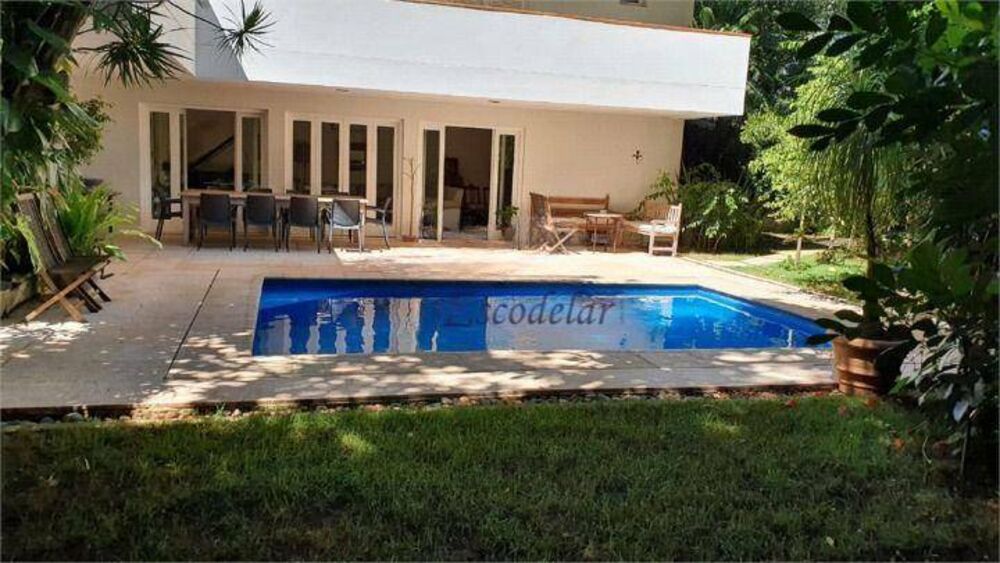 Casa, 4 quartos, 630 m² - Foto 1