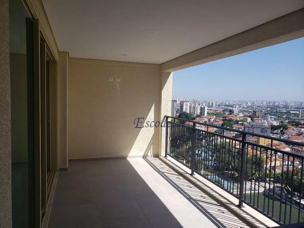 Apartamento à venda com 3 quartos, 133m² - Foto 1