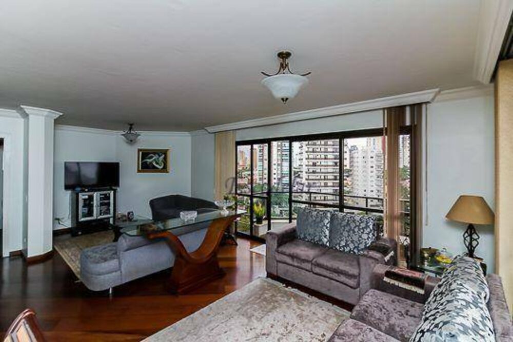 Apartamento, 3 quartos, 147 m² - Foto 1