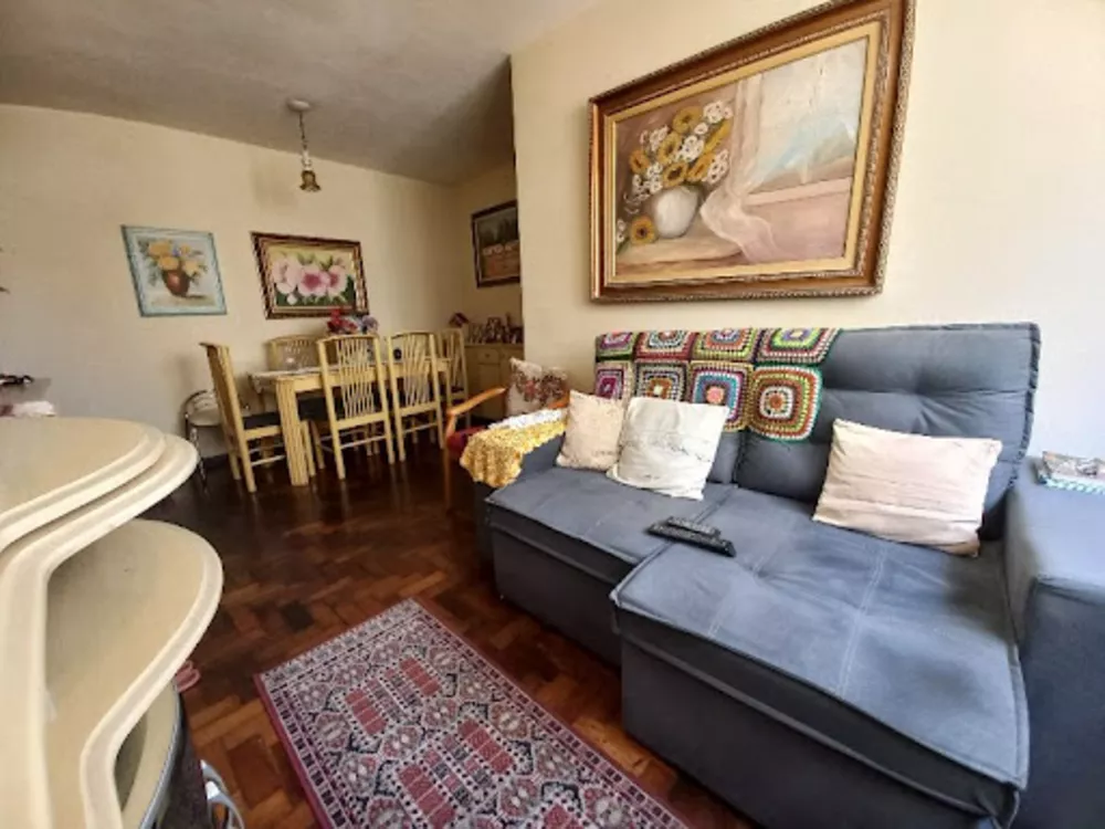 Apartamento à venda com 2 quartos, 68m² - Foto 4