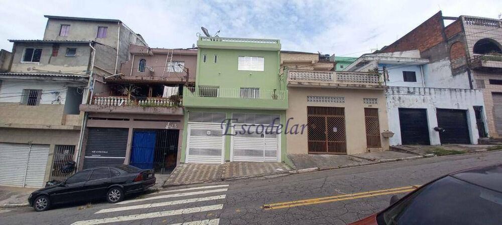 Sobrado, 3 quartos, 180 m² - Foto 1