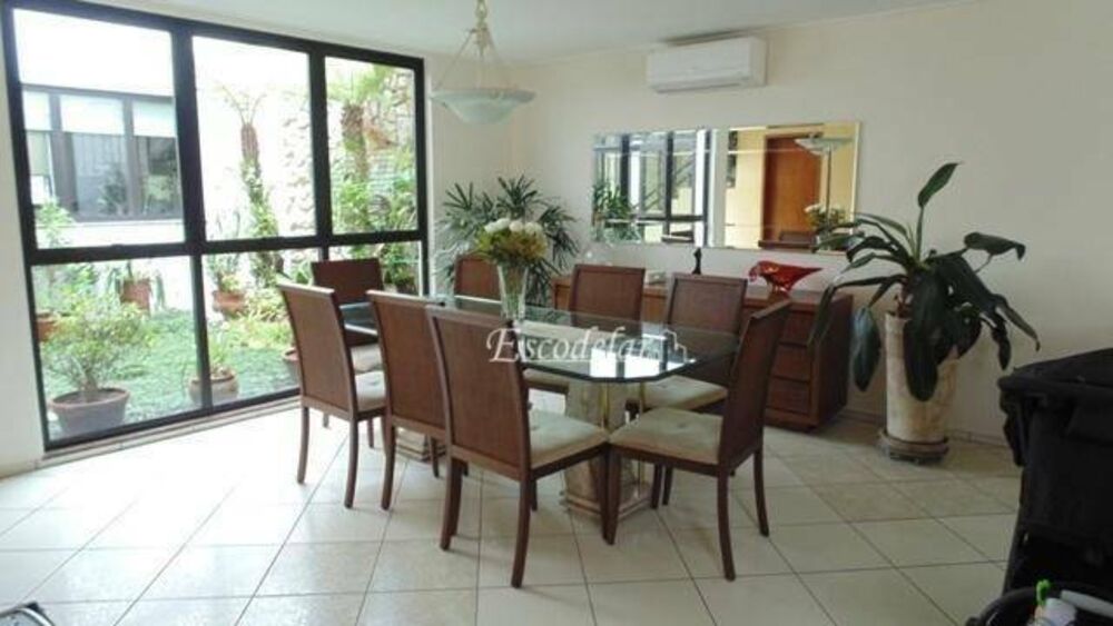 Sobrado, 4 quartos, 310 m² - Foto 2