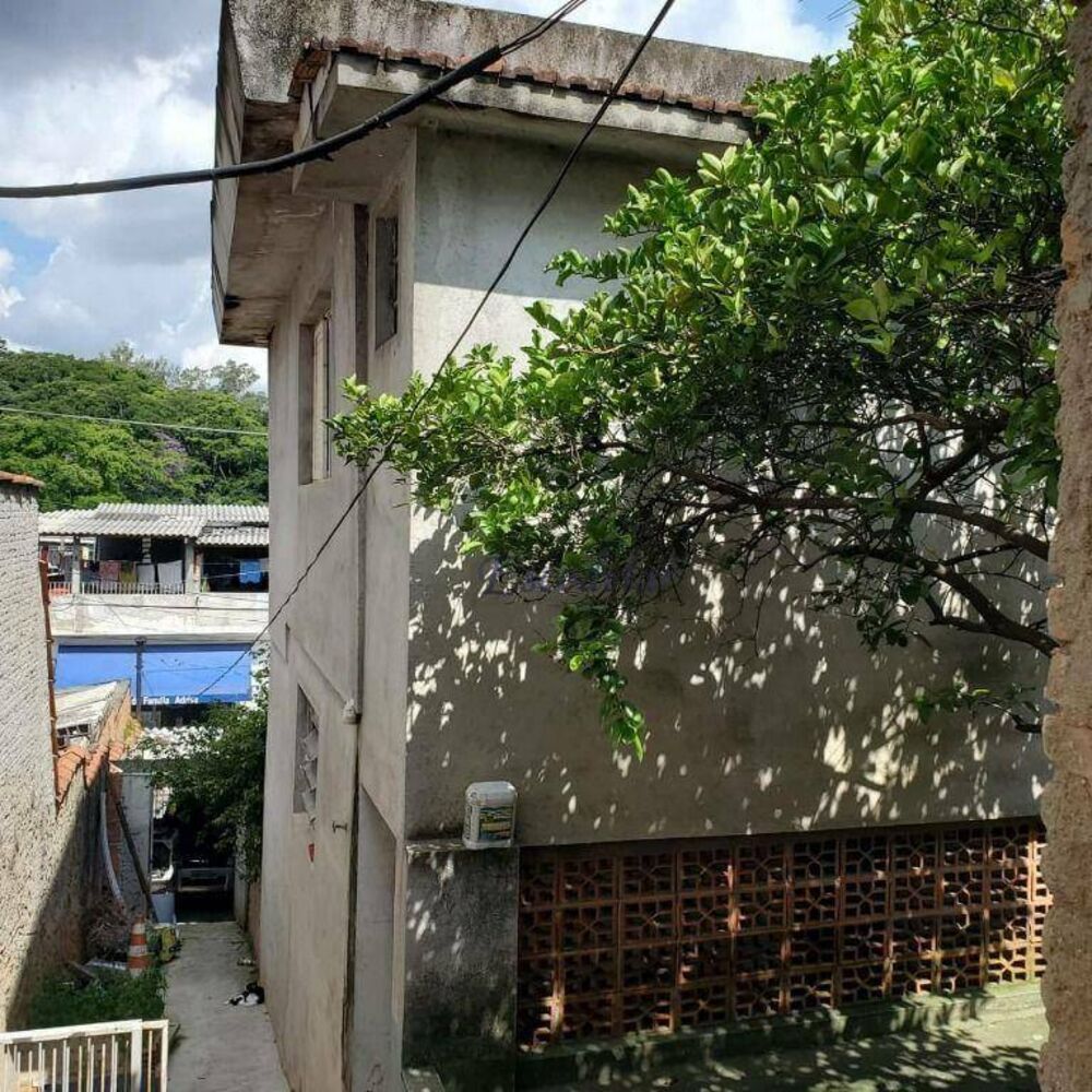 Sobrado, 3 quartos, 204 m² - Foto 2