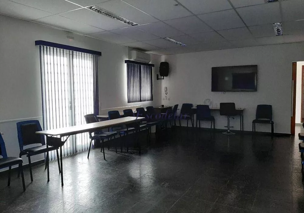 Prédio Inteiro para alugar, 250m² - Foto 3