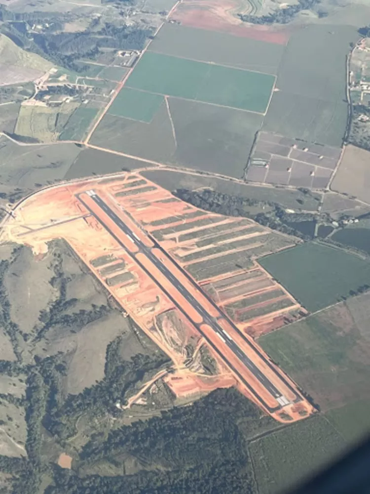 Loteamento e Condomínio, 1000 m² - Foto 3