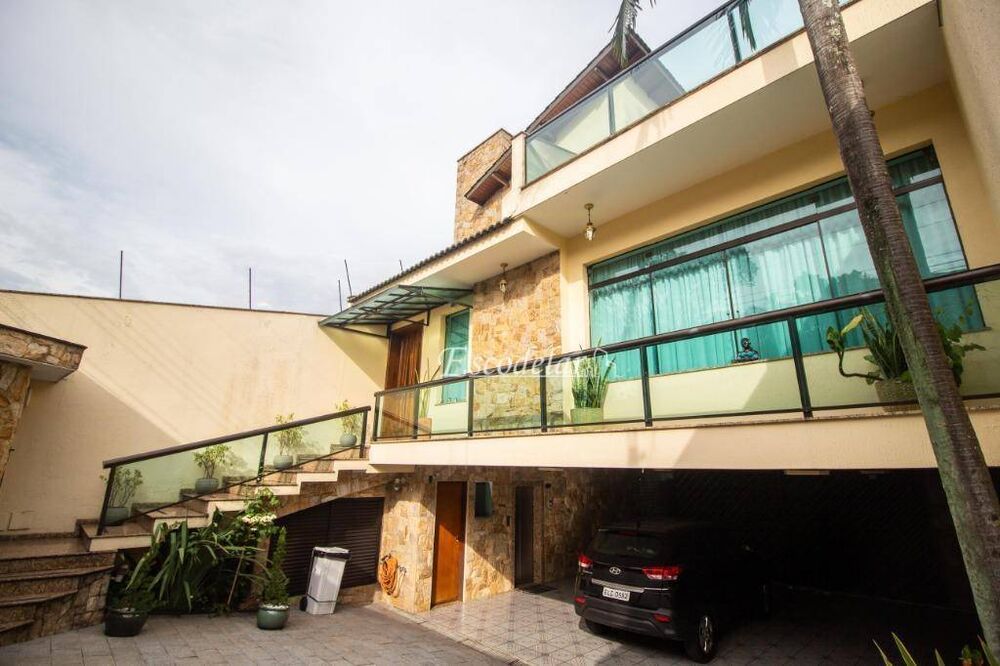 Casa, 6 quartos, 750 m² - Foto 1