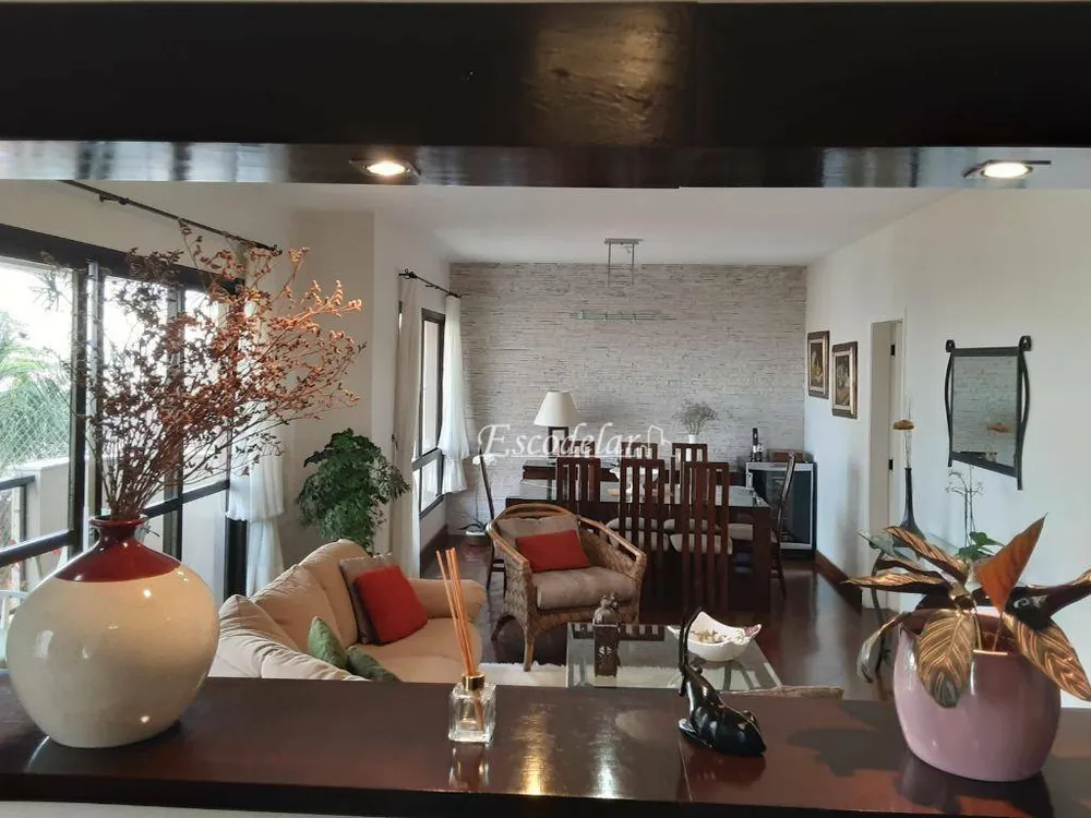 Apartamento, 3 quartos, 170 m² - Foto 2