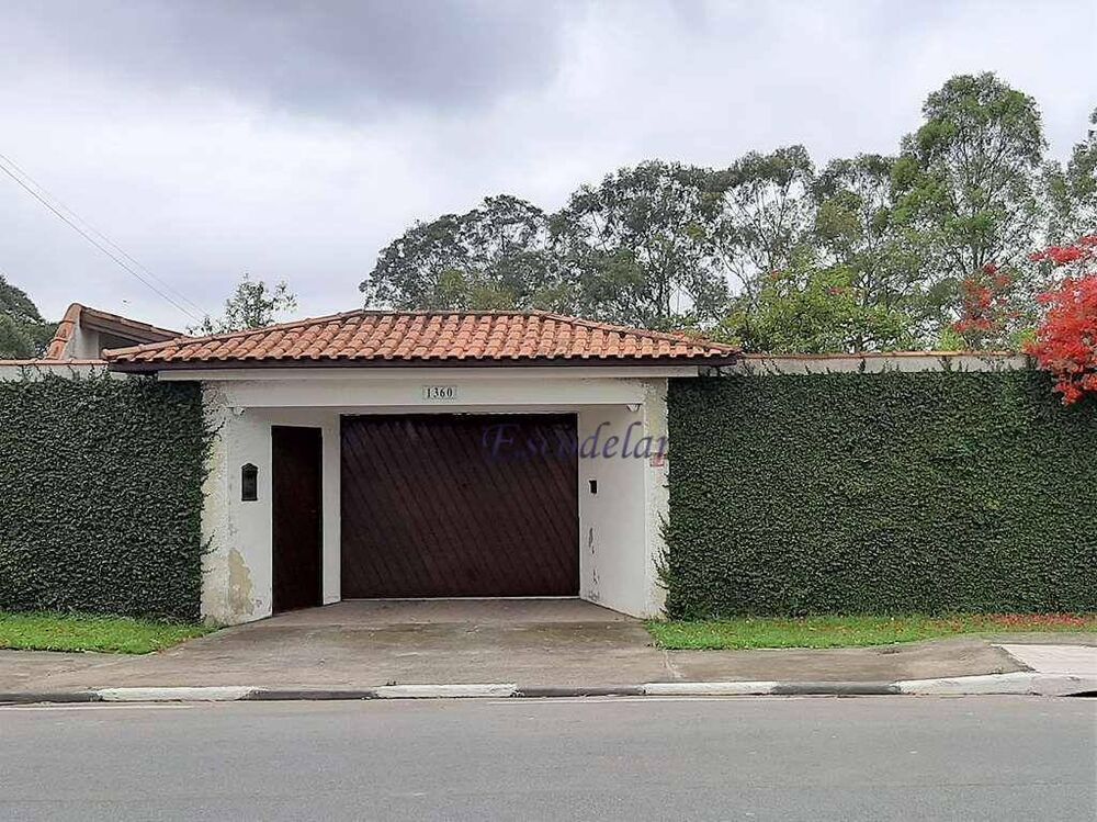 Casa, 4 quartos, 247 m² - Foto 1