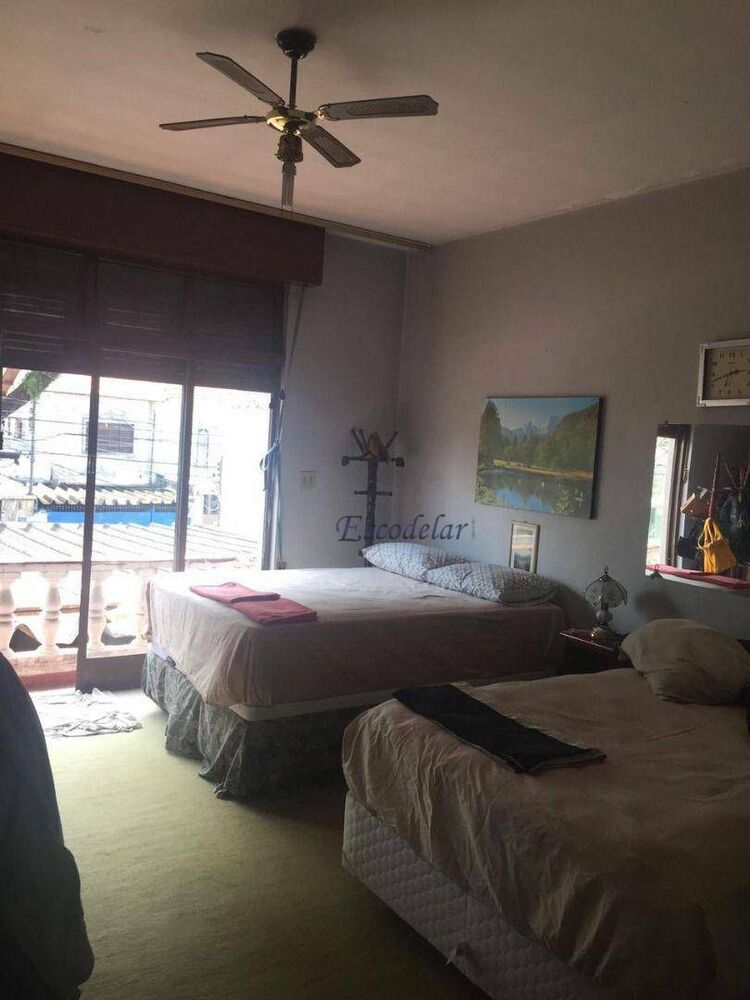Casa para alugar com 3 quartos, 320m² - Foto 4