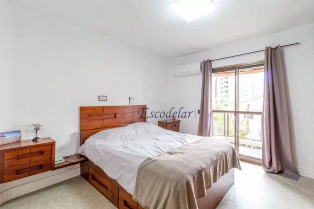 Apartamento à venda com 4 quartos, 200m² - Foto 6