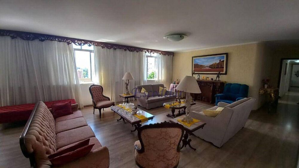 Apartamento, 4 quartos, 215 m² - Foto 1