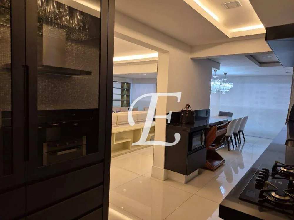 Apartamento, 3 quartos, 140 m² - Foto 3