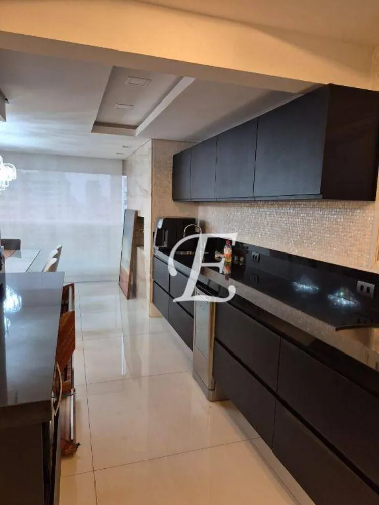 Apartamento, 3 quartos, 140 m² - Foto 2