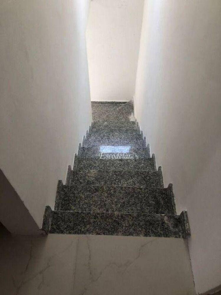 Casa à venda com 2 quartos, 80m² - Foto 11