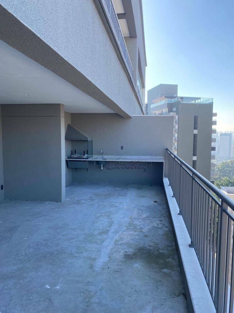 Cobertura à venda com 3 quartos, 266m² - Foto 1
