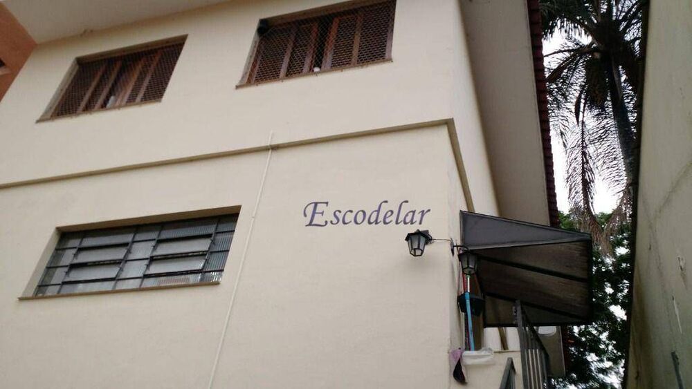 Sobrado, 3 quartos, 258 m² - Foto 1