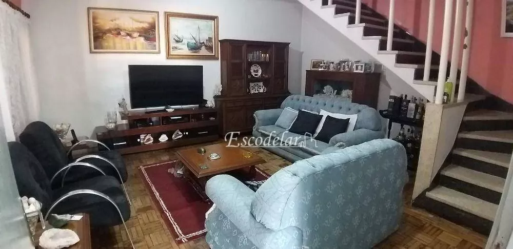 Sobrado à venda com 4 quartos, 305m² - Foto 2