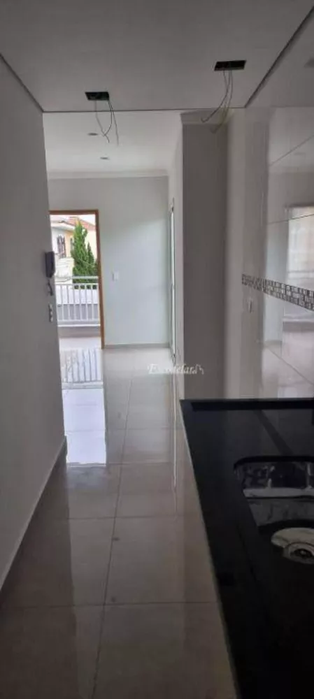 Apartamento à venda com 2 quartos, 42m² - Foto 2