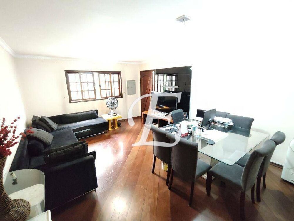 Sobrado, 3 quartos, 205 m² - Foto 1
