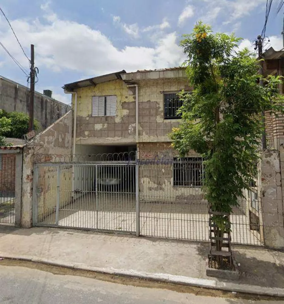 Casa à venda com 4 quartos, 320m² - Foto 2