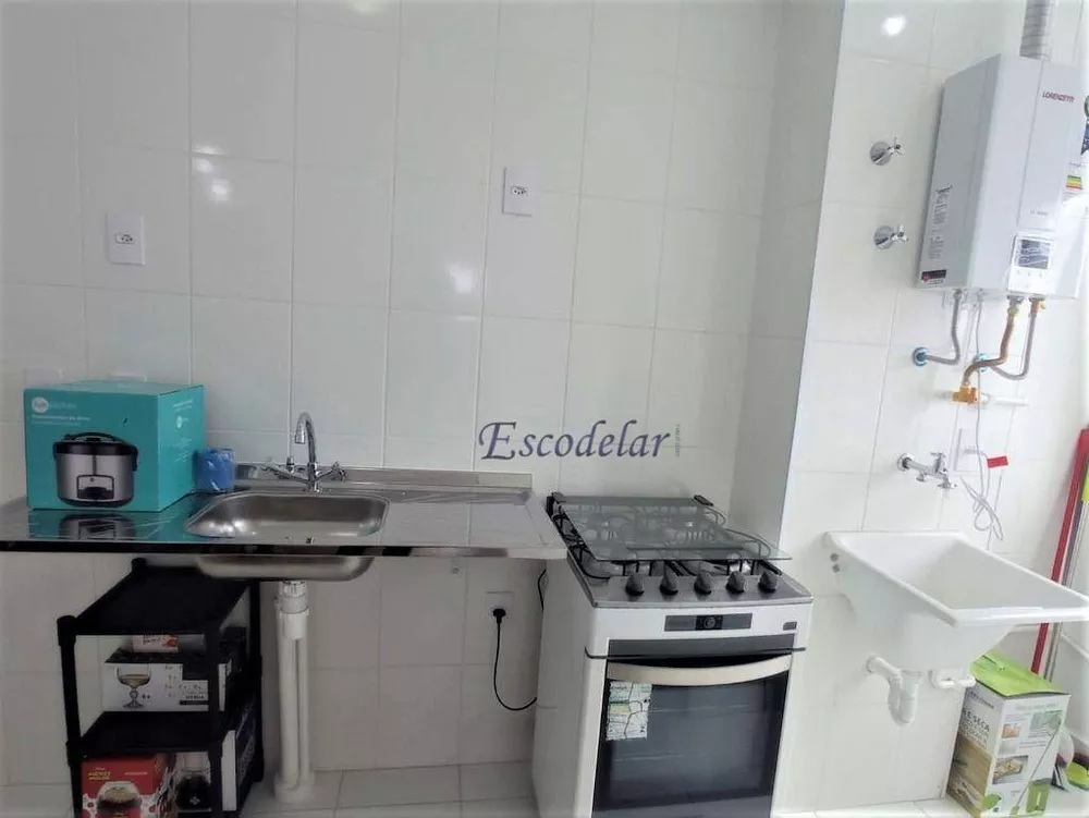 Apartamento à venda com 2 quartos, 41m² - Foto 4