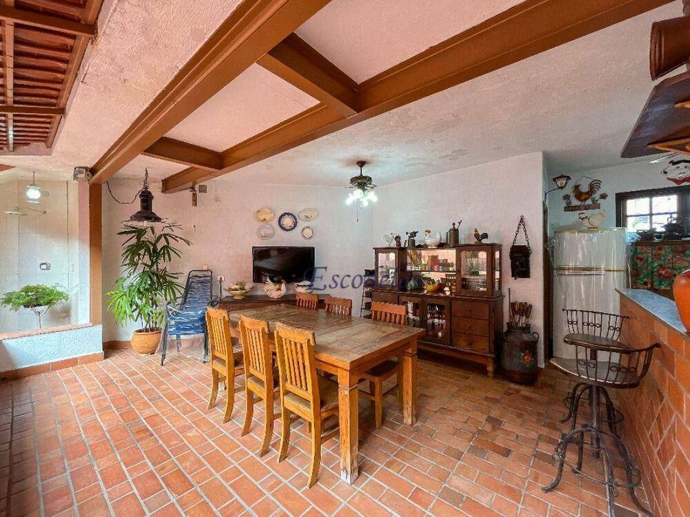 Casa, 3 quartos, 190 m² - Foto 2