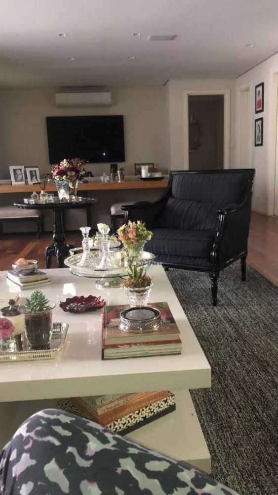 Apartamento, 3 quartos, 186 m² - Foto 4