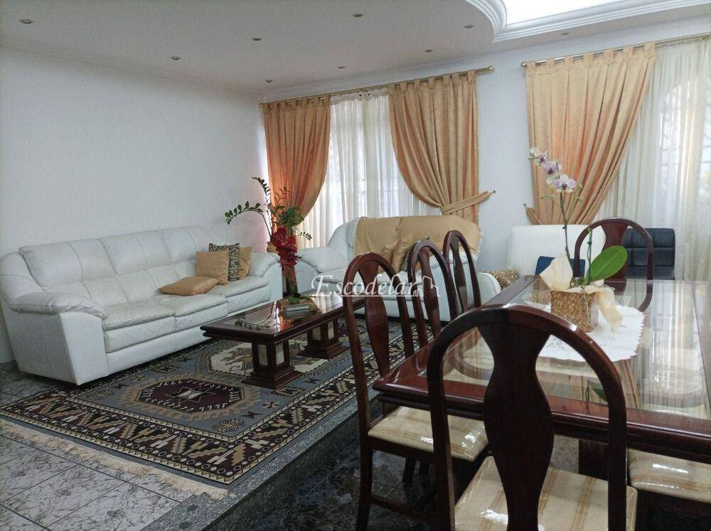 Sobrado, 3 quartos, 239 m² - Foto 4