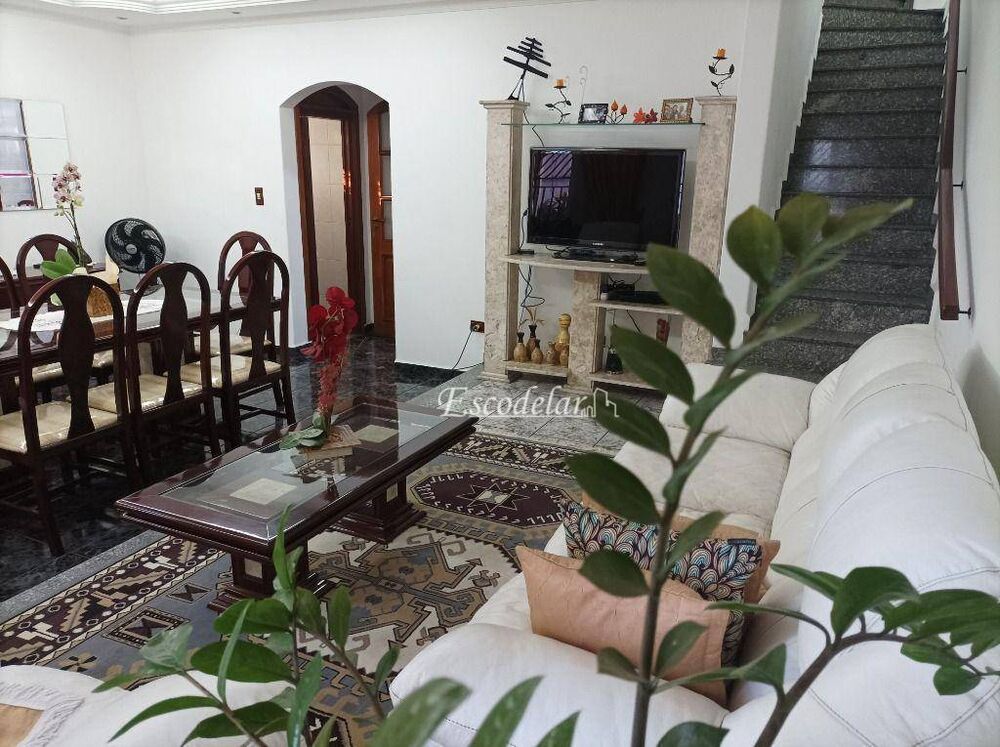 Sobrado, 3 quartos, 239 m² - Foto 2