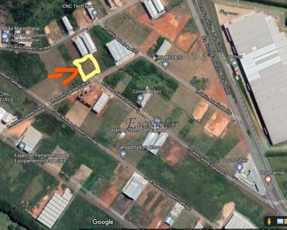 Loteamento e Condomínio, 1000 m² - Foto 1